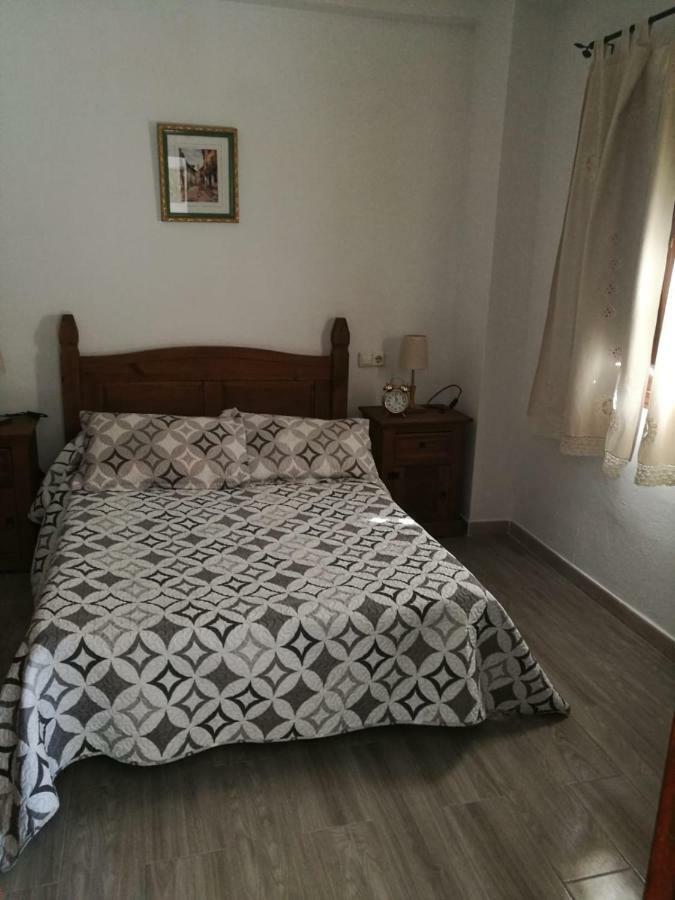 Casa El Pino * Cortes de la Frontera